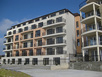 Alt image